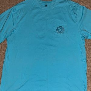 Puppie love graphic tee